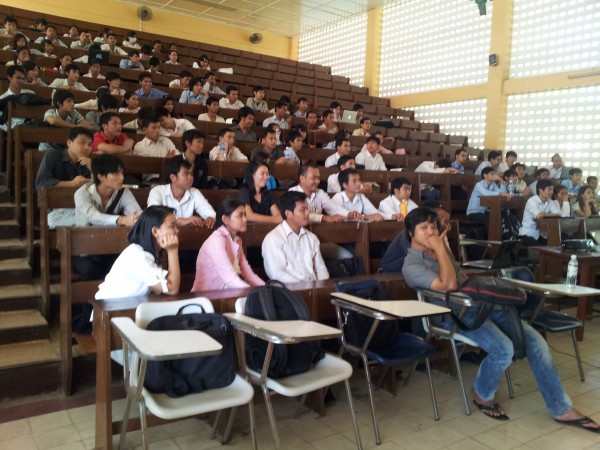 Presentation at Institute of Technology of Cambodia About Mobile Market and Mobile Technology - Students